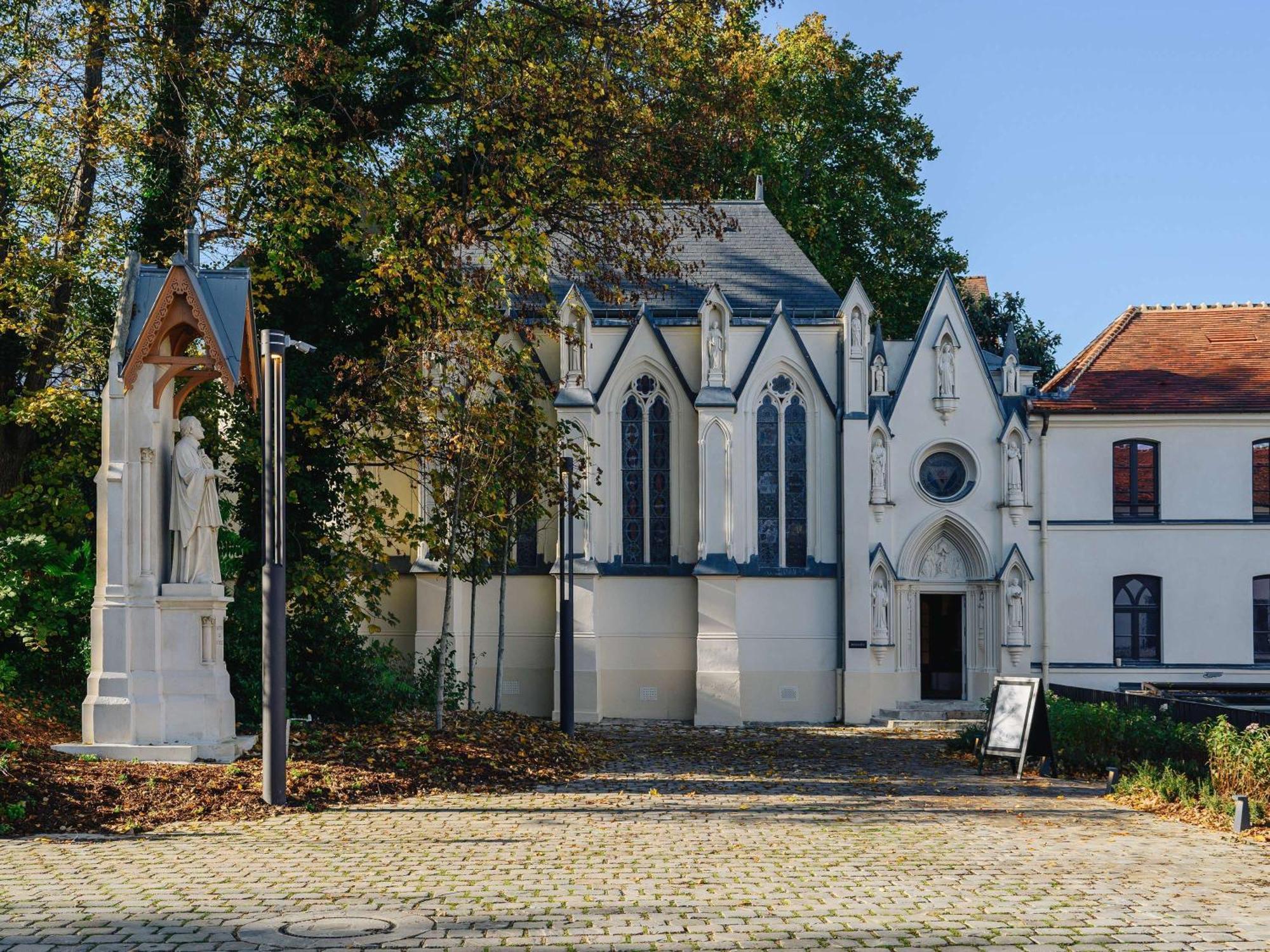 Domaine De La Reine Margot Paris-Issy - Mgallery Collection Issy-les-Moulineaux Buitenkant foto